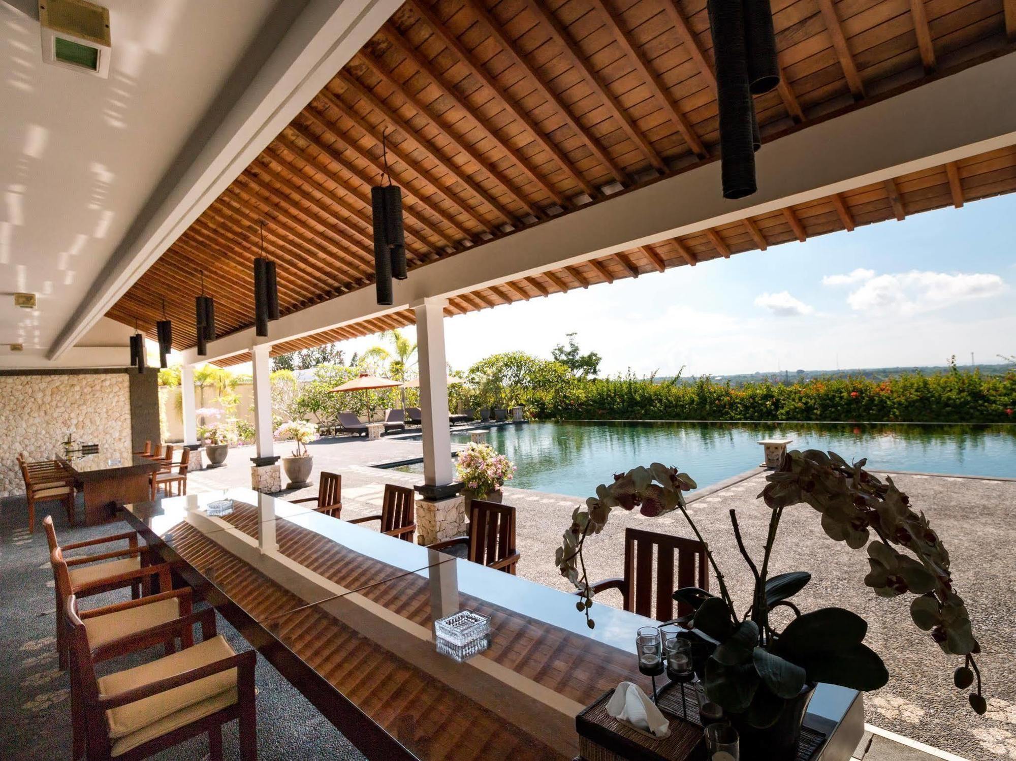 Airis Luxury Villas And Spa Uluwatu Exterior foto