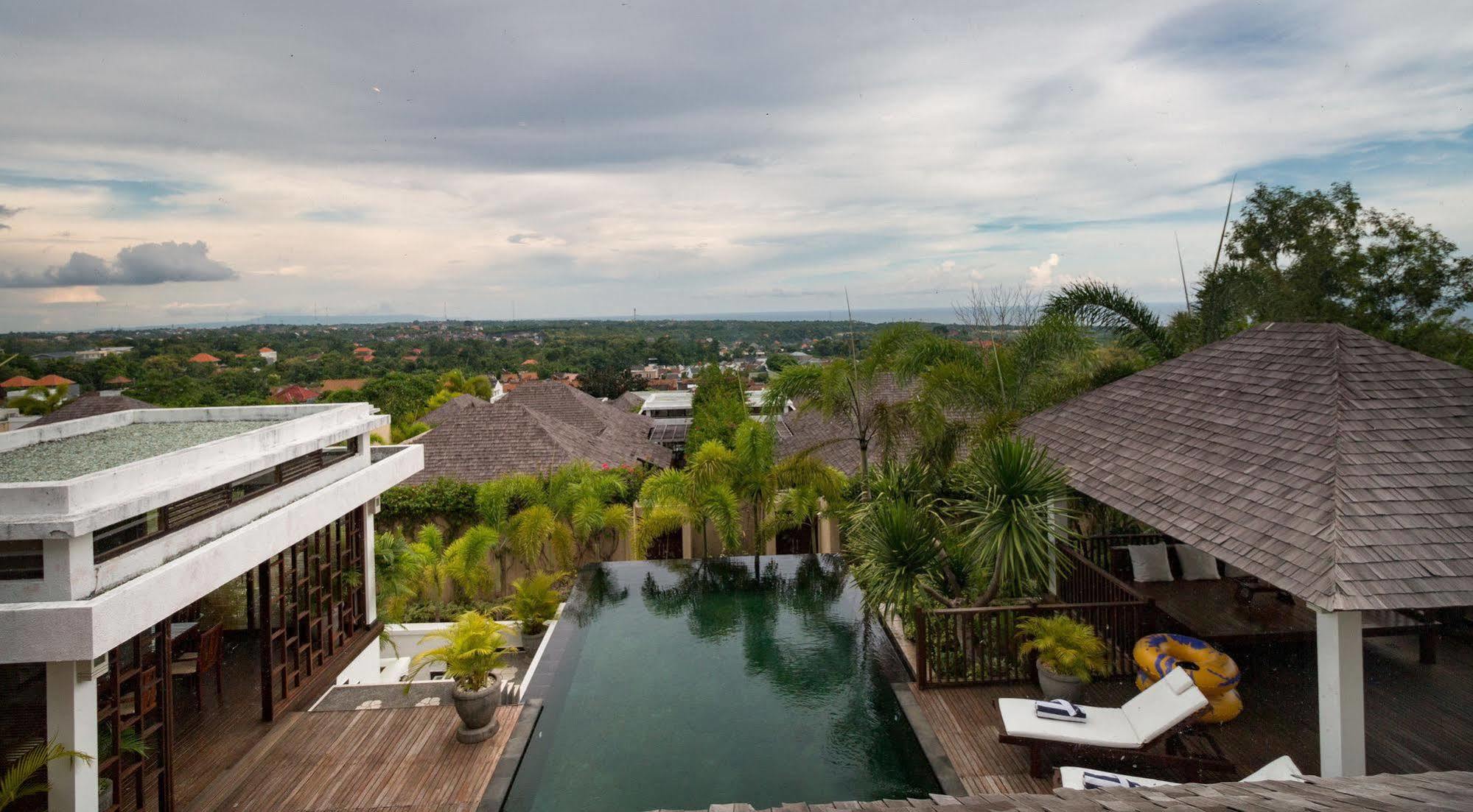 Airis Luxury Villas And Spa Uluwatu Exterior foto